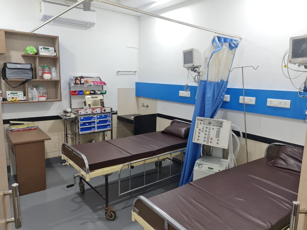 ICU Siddhivinayak Hospital
